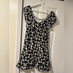 No boundaries daisy print dress